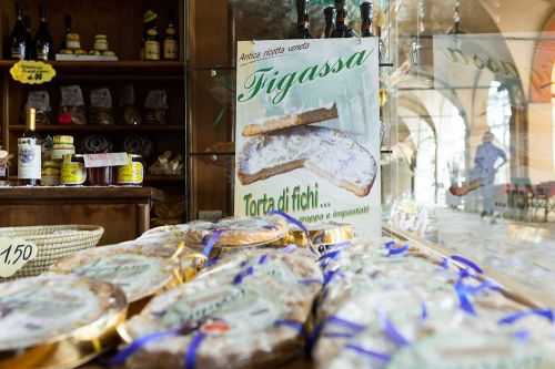 Foto di Lilium Pasticceria al Santo - Piazza del Santo 3 Padova centro la "Figassa" Torta di fichi