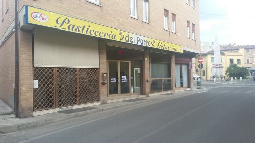 Foto di Pasticceria Gelateria Del Porto Sera srl