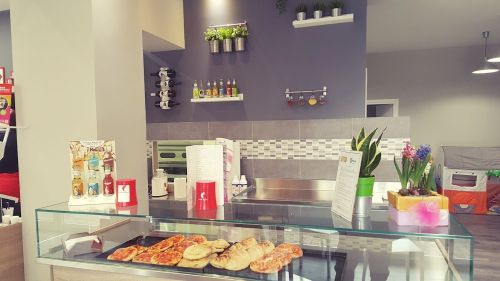 Foto di Pasticceria Caffetteria Pizzeria Sucré Salé