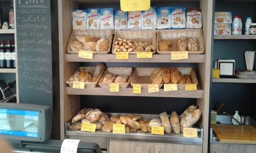 Foto di Panetteria Pasticceria All'Angolo di Paola Nolè