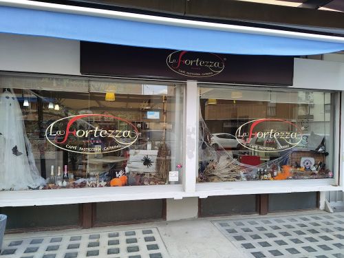 Foto di La Fortezza caffè pasticceria catering