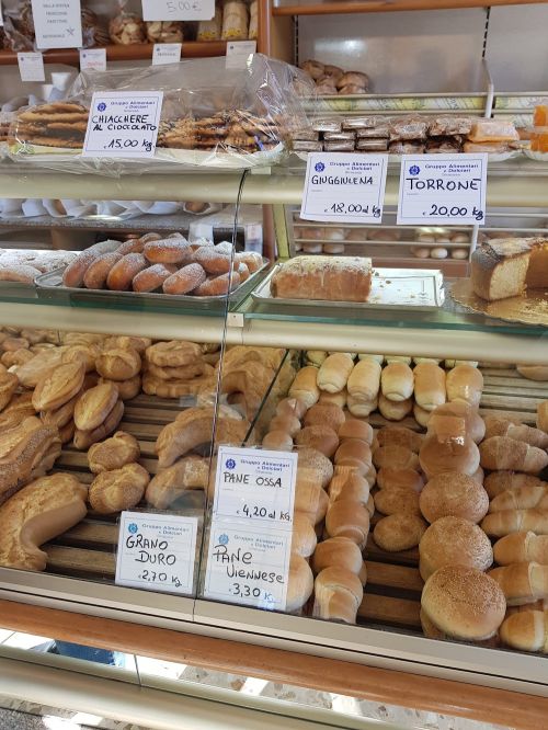 Foto di Panificio Campisi #Pizzeria Asporto #Pasticceria #Gastronomia #Salumeria #Tavola Calda #Rosticceria #Biscottificio #Take Away