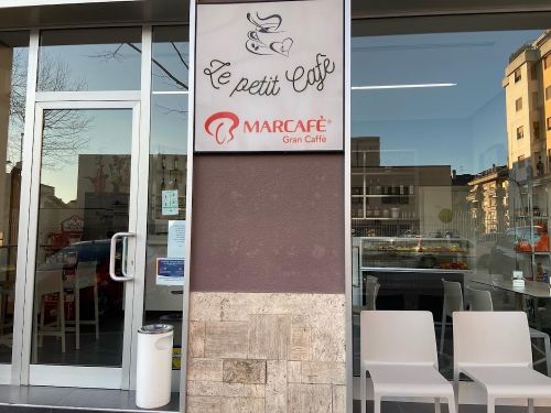 Foto di Le petit café