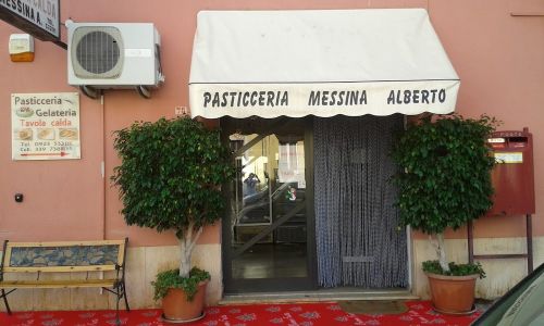 Foto di Pasticceria Artigianale di Messina Alberto